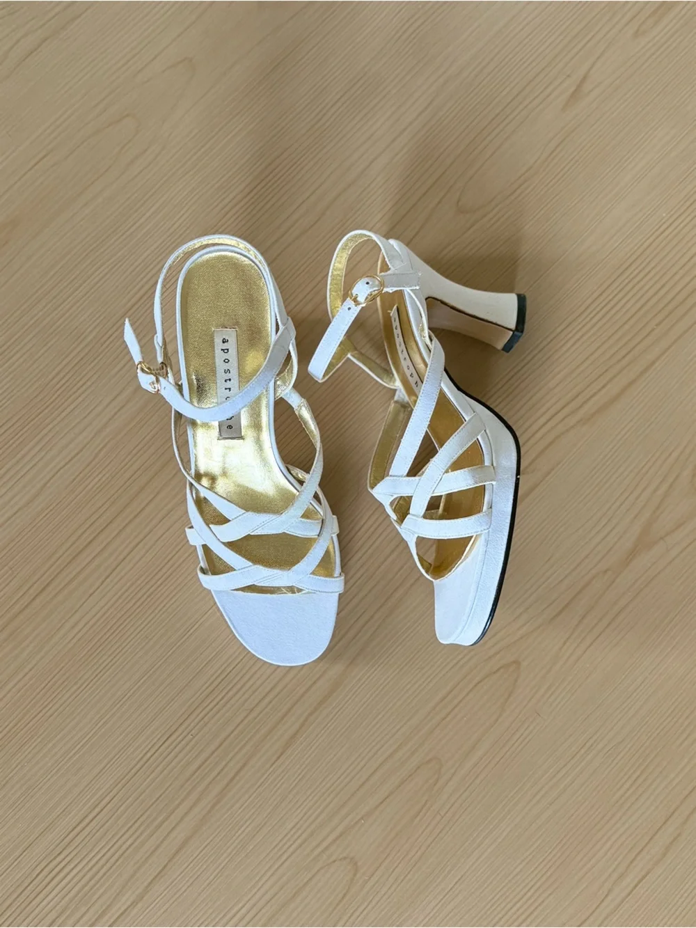 Apostrophe White Strappy Block Heel Sandals Y2K platform heels kittenblock heels - Picture 2 of 9